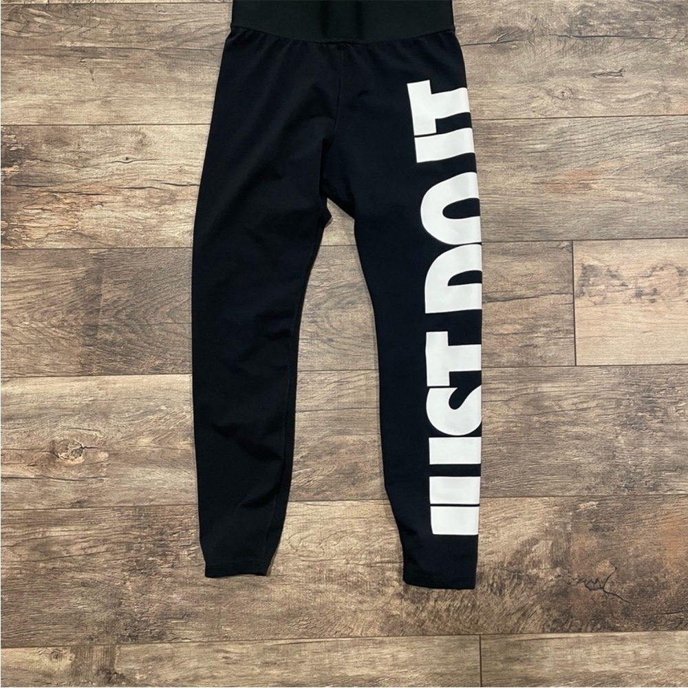Nike Black Leggings